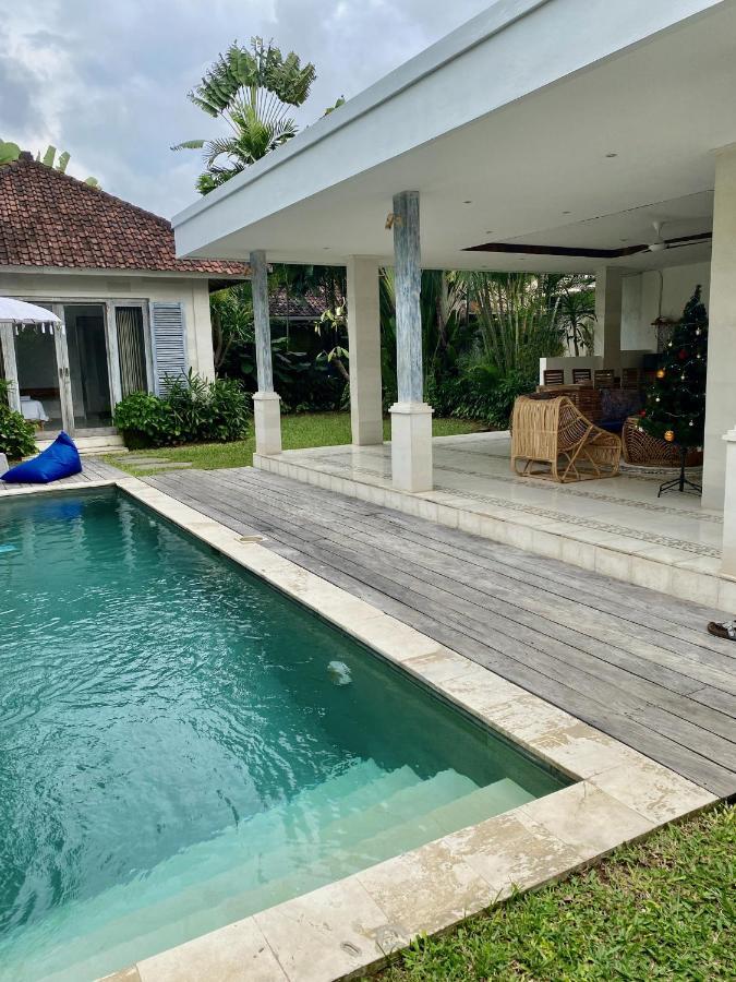 Villa Biru - 500m Batubelig beach Canggu  Bagian luar foto