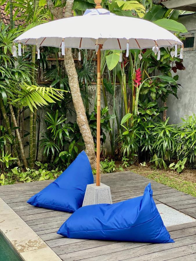 Villa Biru - 500m Batubelig beach Canggu  Bagian luar foto